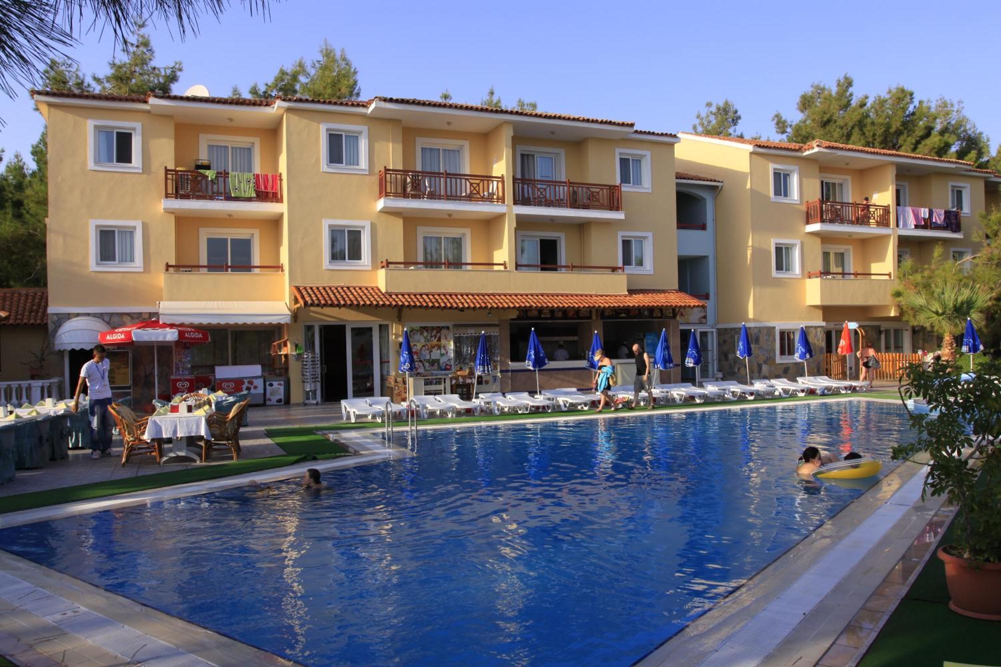 Pine Club Apart Hotel Kusadası Exteriér fotografie